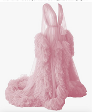 Load image into Gallery viewer, Maternity Robe Rental
